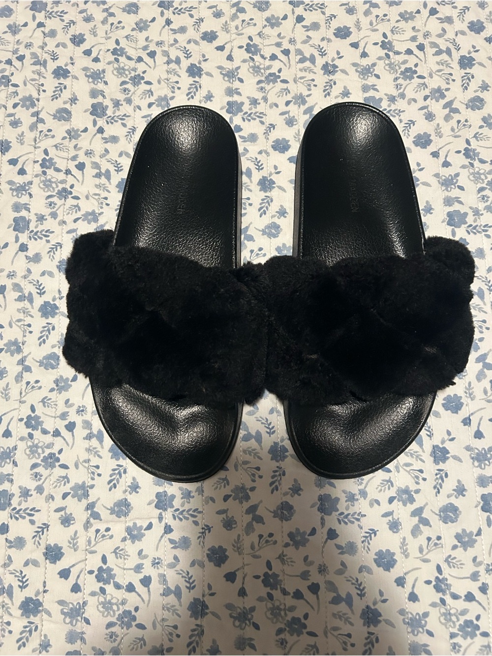 Black Faux Fur Slide Sandals